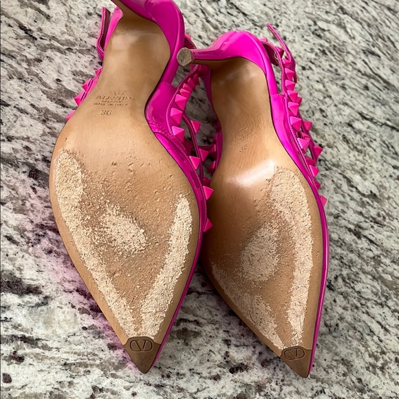 Valentino Women's Pink Studded Heels - Picture 4 of 10